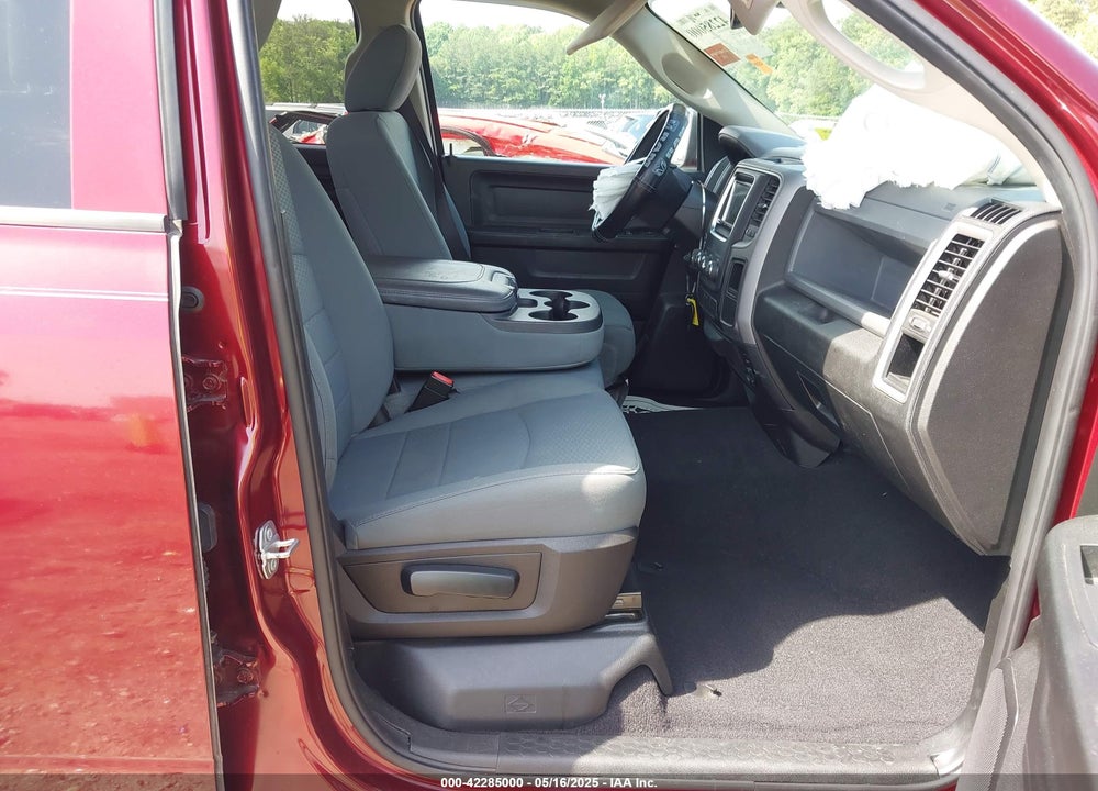 2019 RAM 1500 CLASSIC VIN: 1C6RR6FTXKS699962
