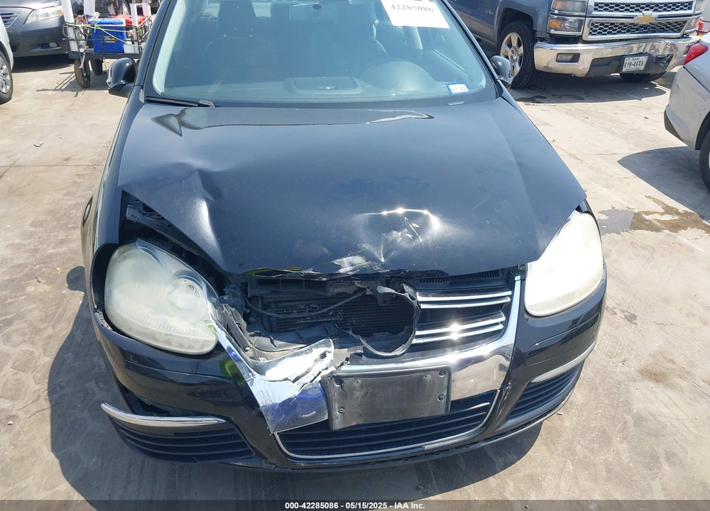 2009 VOLKSWAGEN JETTA VIN: 3VWRM71K59M137348
