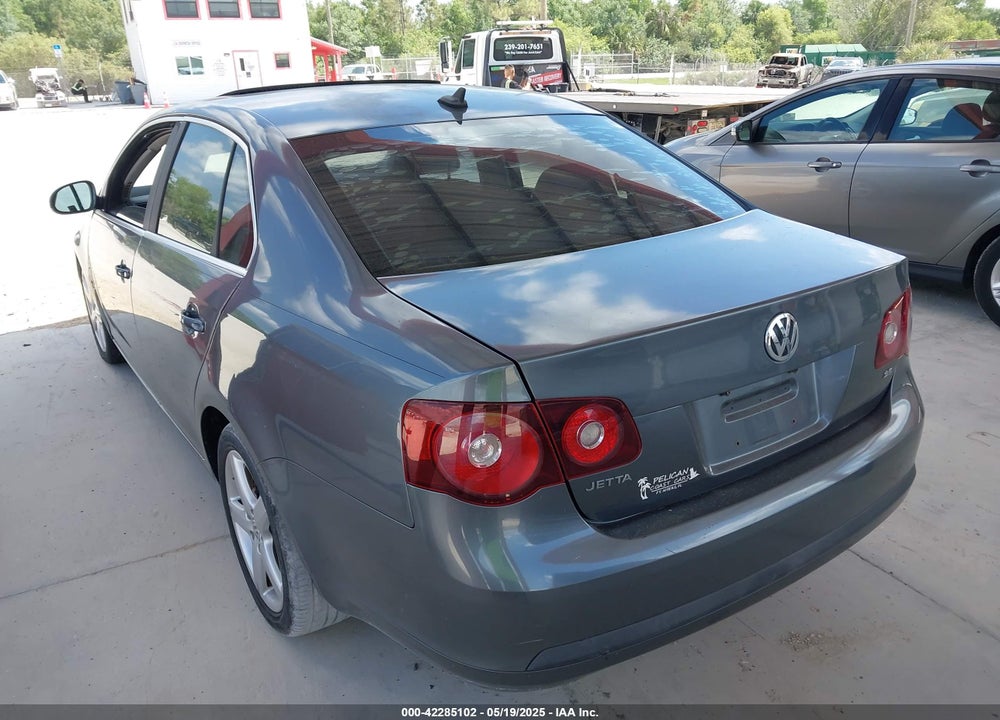 2008 VOLKSWAGEN JETTA VIN: 3VWRM71K68M058236