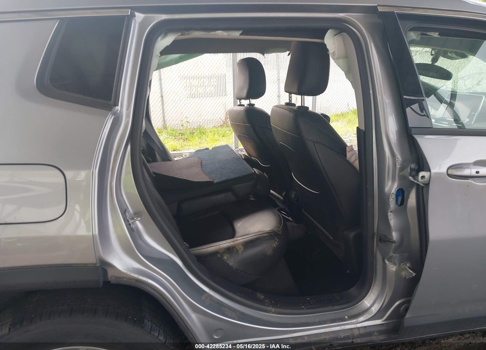 2022 JEEP COMPASS VIN: 3C4NJCBB0NT140157