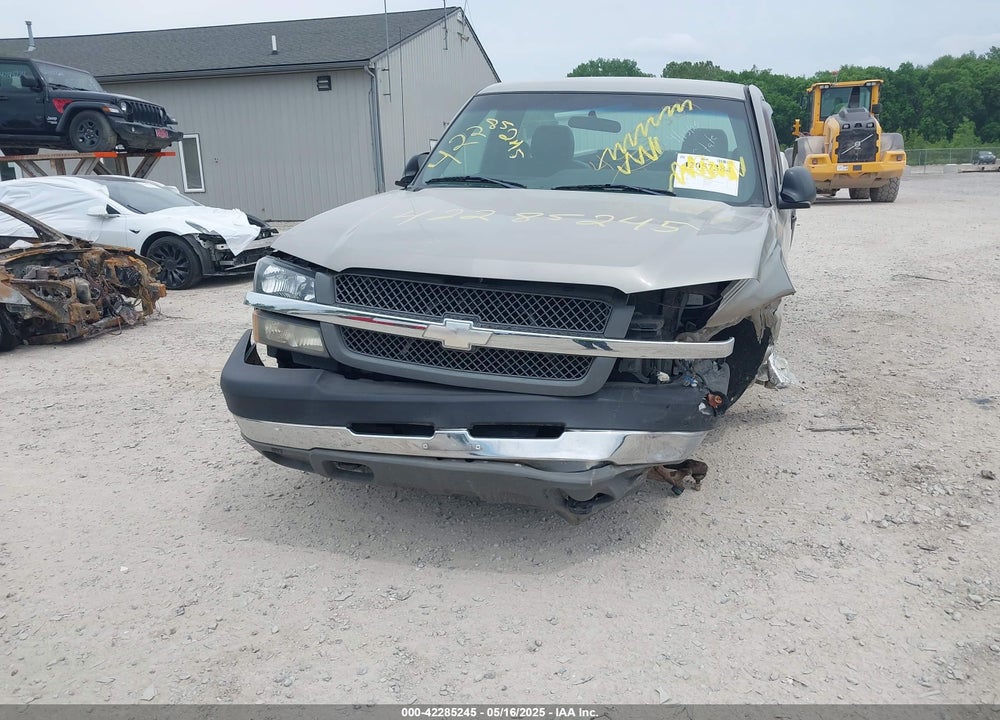 2003 CHEVROLET SILVERADO 2500HD WORK TRUCK VIN: 1GCHK24U43E288117