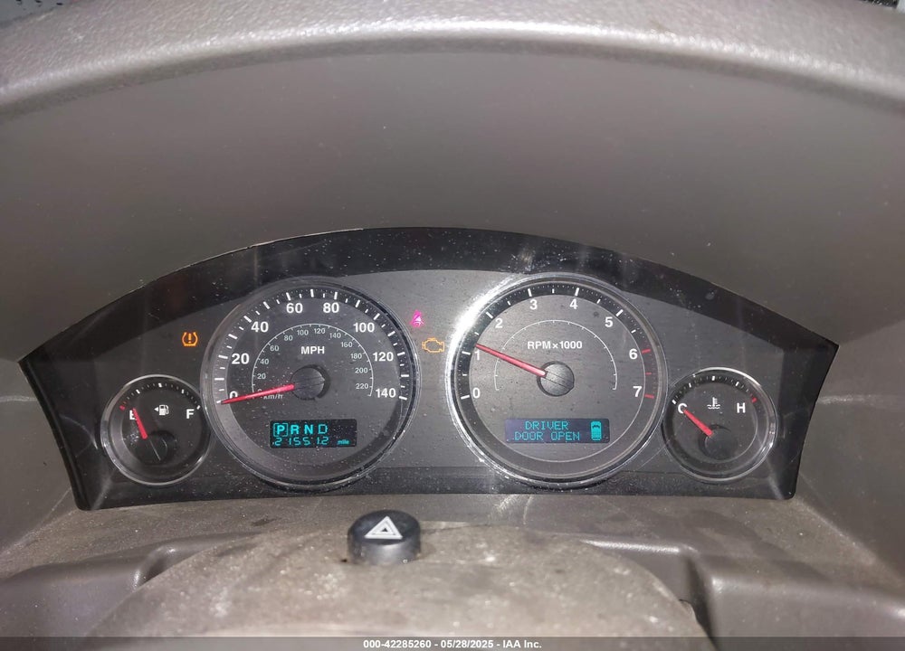 2006 JEEP COMMANDER VIN: 1J8HG48K36C268732