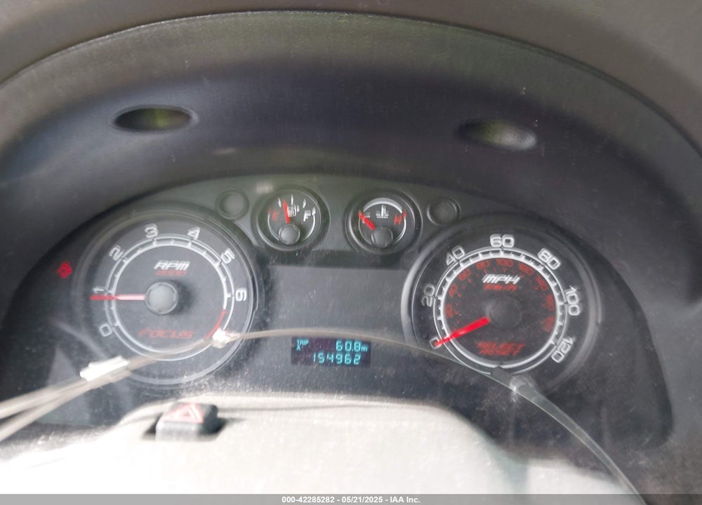 2008 FORD FOCUS S/SE VIN: 1FAHP32N58W103843