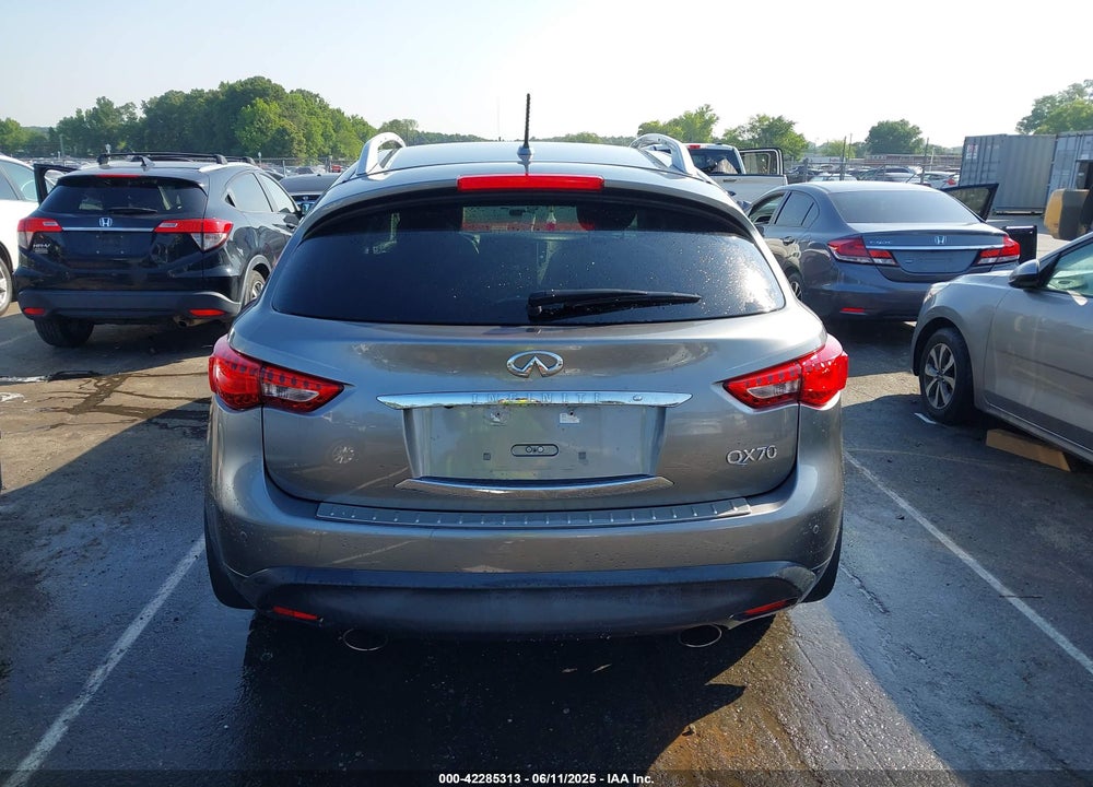 2017 INFINITI QX70 VIN: JN8CS1MW4HM410322