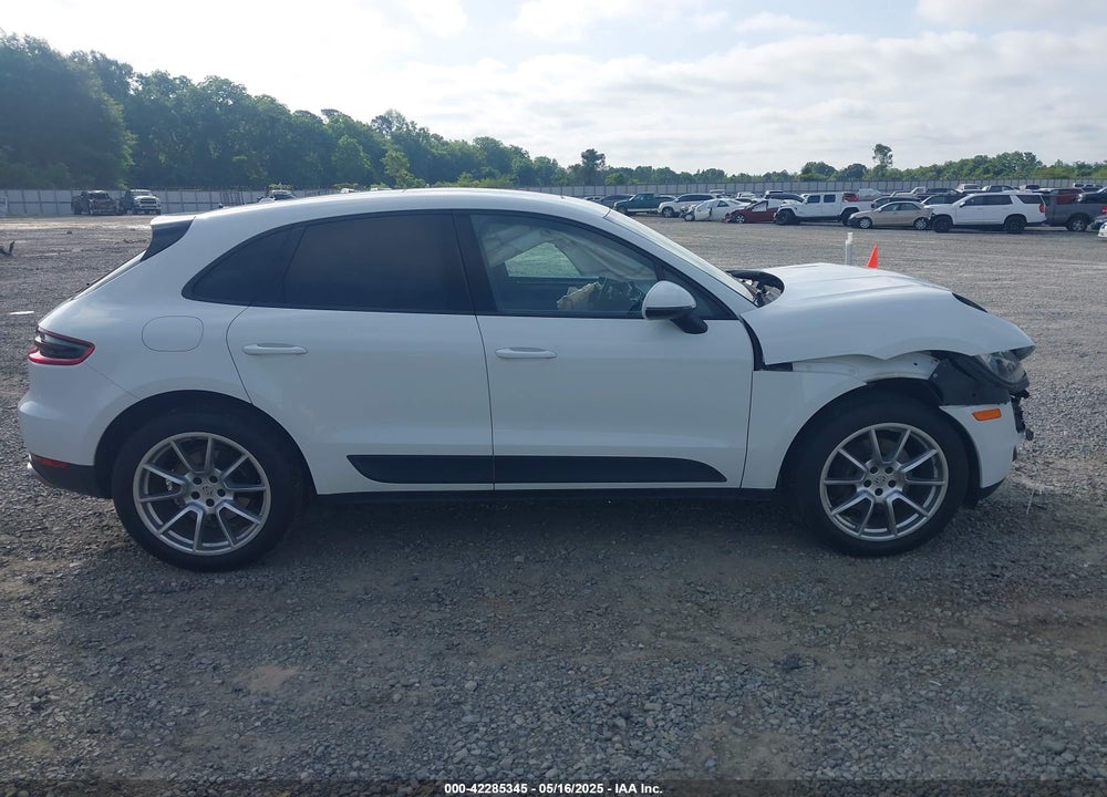 2018 PORSCHE MACAN VIN: WP1AA2A54JLB22639