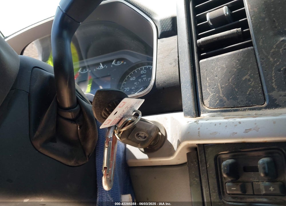 2023 FORD F-150 VIN: 1FTFW1E52PKE80477