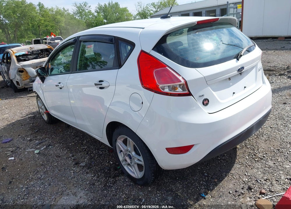 2018 FORD FIESTA SE VIN: 3FADP4EJXJM100407