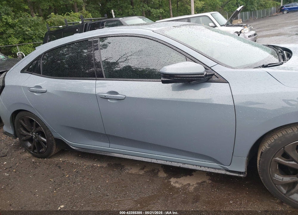 2017 HONDA CIVIC VIN: SHHFK7H97HU225379
