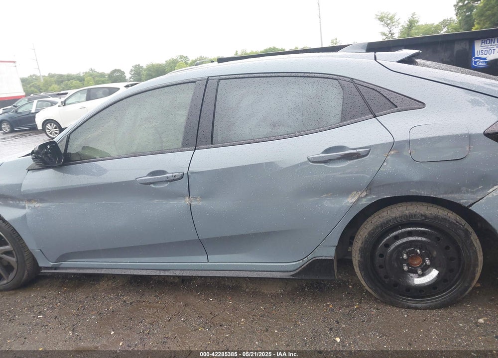 2017 HONDA CIVIC VIN: SHHFK7H97HU225379