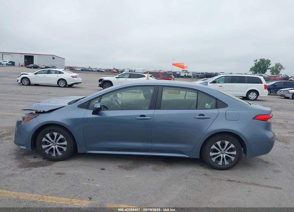 2022 TOYOTA COROLLA HYBRID LE VIN: JTDEAMDE7NJ037256