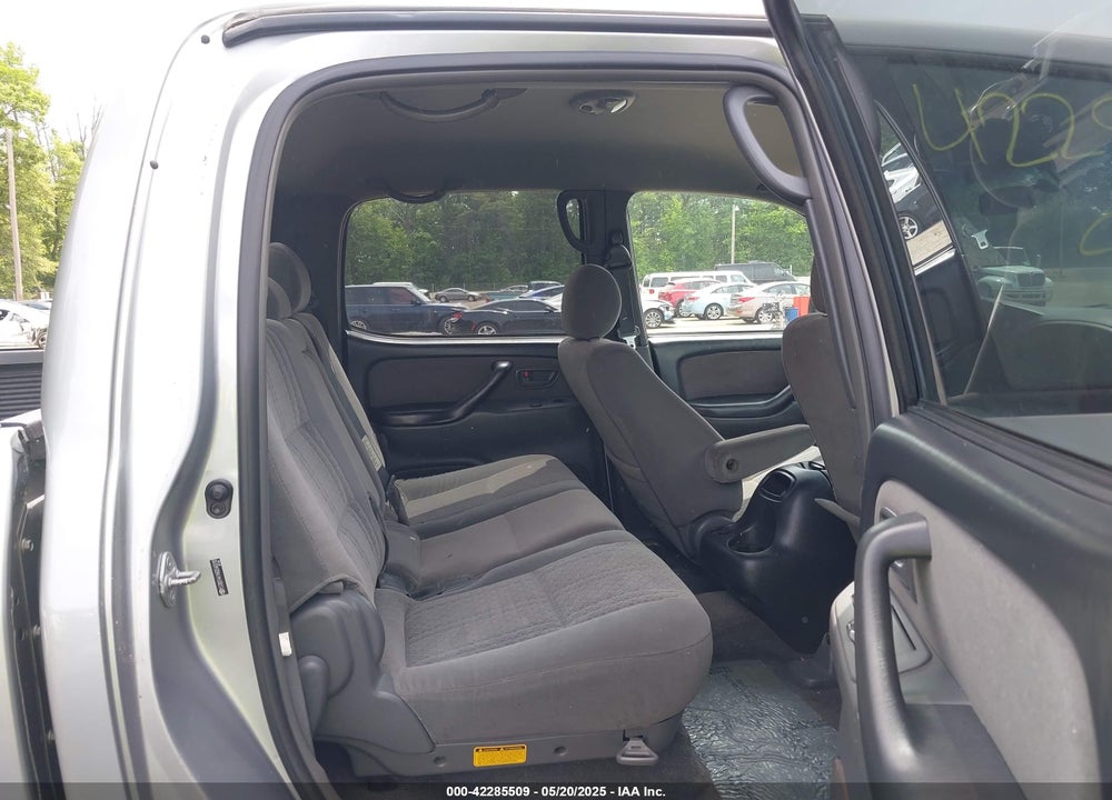 2006 TOYOTA TUNDRA VIN: 5TBDT44146S540310
