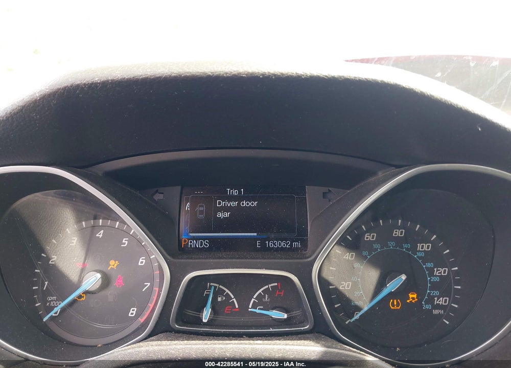 2014 FORD FOCUS TITANIUM VIN: 1FADP3N28EL181434