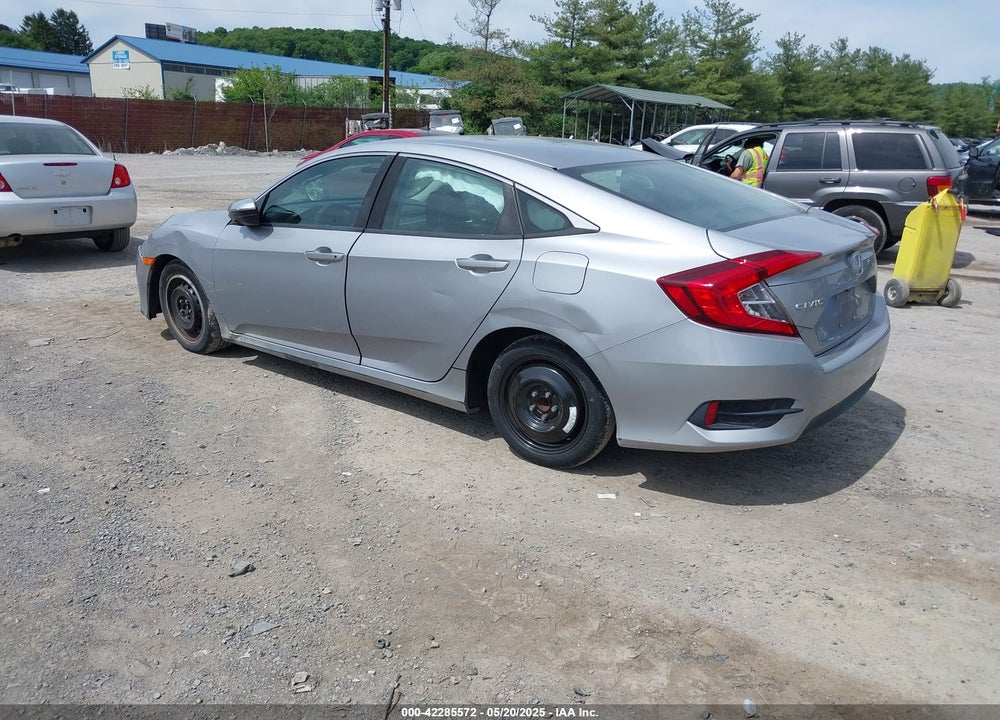 2018 HONDA CIVIC VIN: 2HGFC2F51JH526278