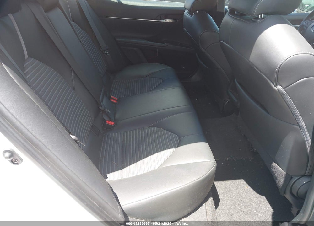 2019 TOYOTA CAMRY VIN: 4T1B11HK3KU760643