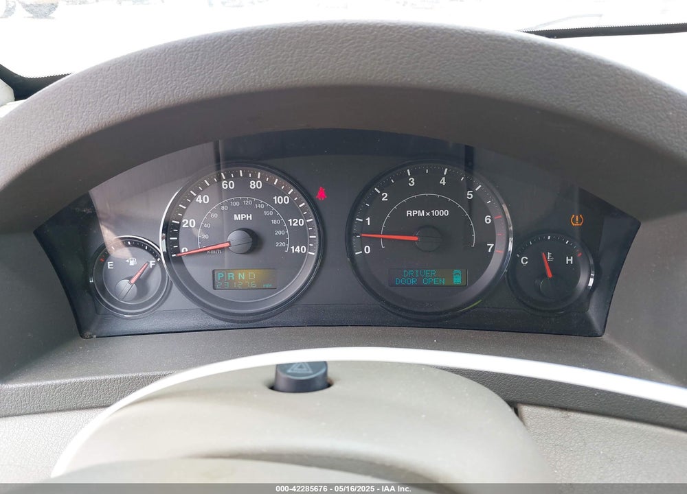 2005 JEEP GRAND CHEROKEE LAREDO VIN: 1J4GR48K85C672471