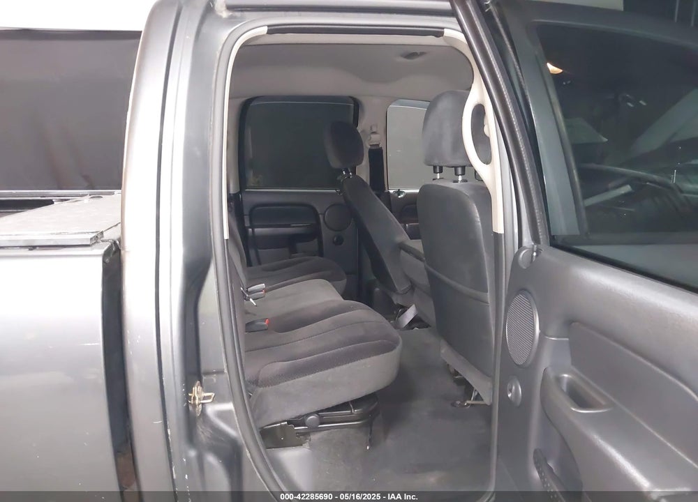 2004 DODGE RAM 1500 SLT/LARAMIE VIN: 1D3HU18N74J203892
