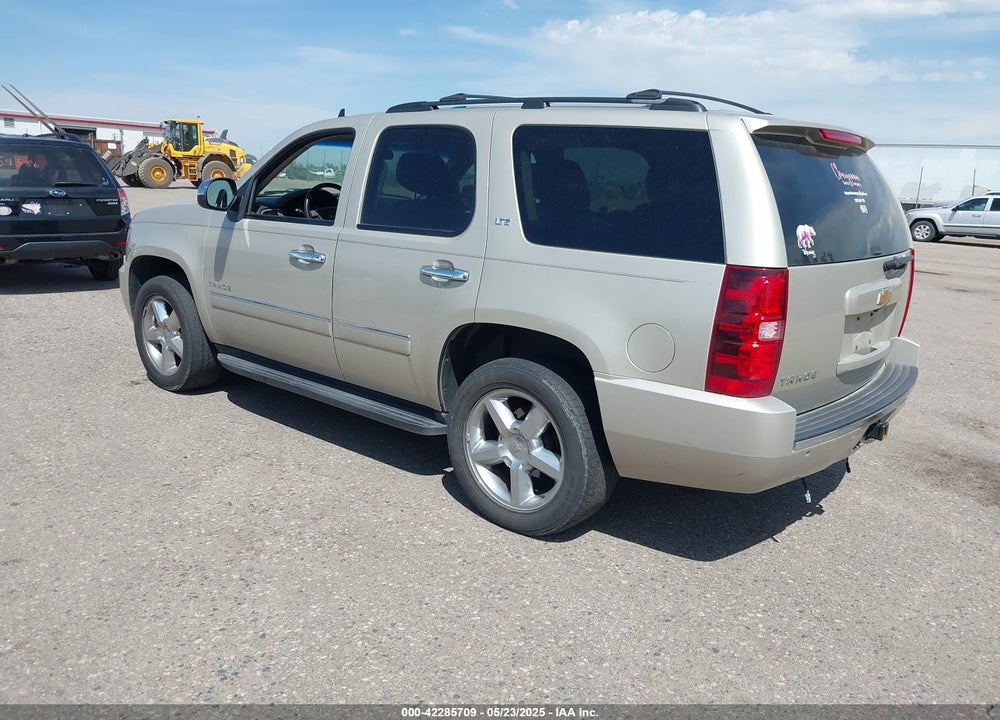 2013 CHEVROLET TAHOE LTZ VIN: 1GNSKCE03DR327403