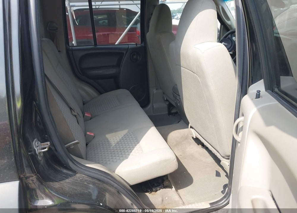 2006 JEEP LIBERTY SPORT VIN: 1J4GK48KX6W268768