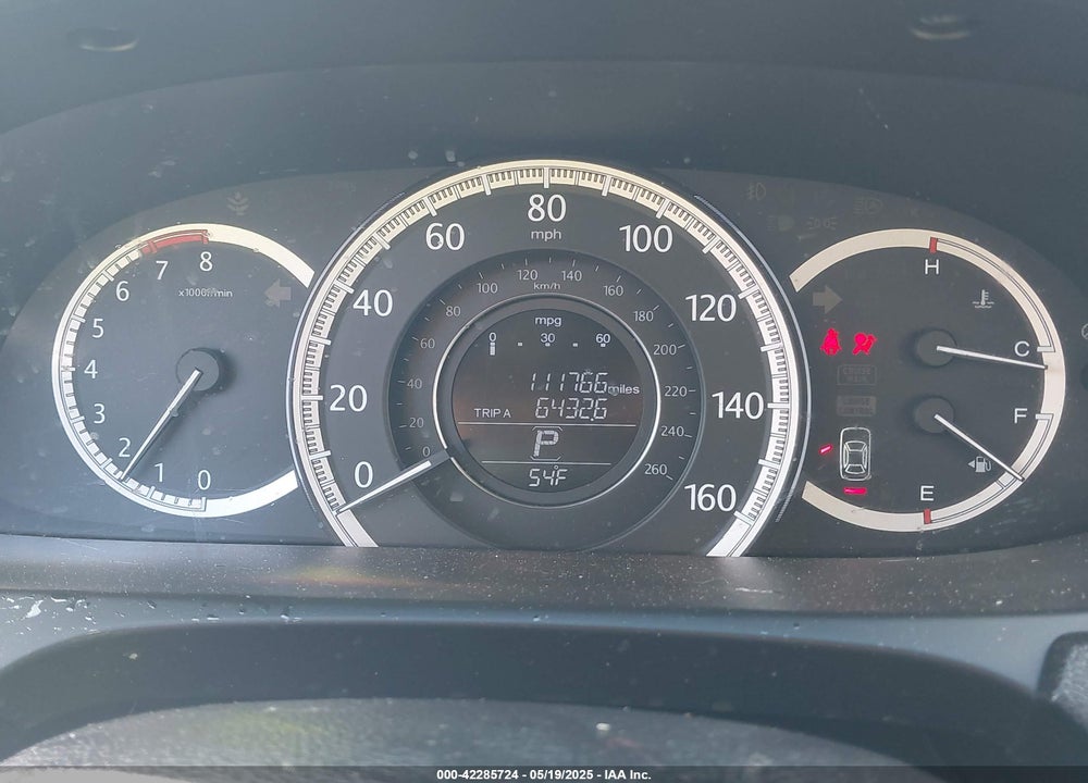 2013 HONDA ACCORD VIN: 1HGCR2F72DA163916