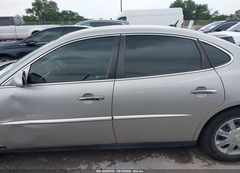 2007 BUICK LACROSSE VIN: 2G4WC582271249382
