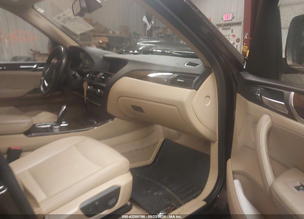 2016 BMW X3 XDRIVE28I VIN: 5UXWX9C53G0D68329