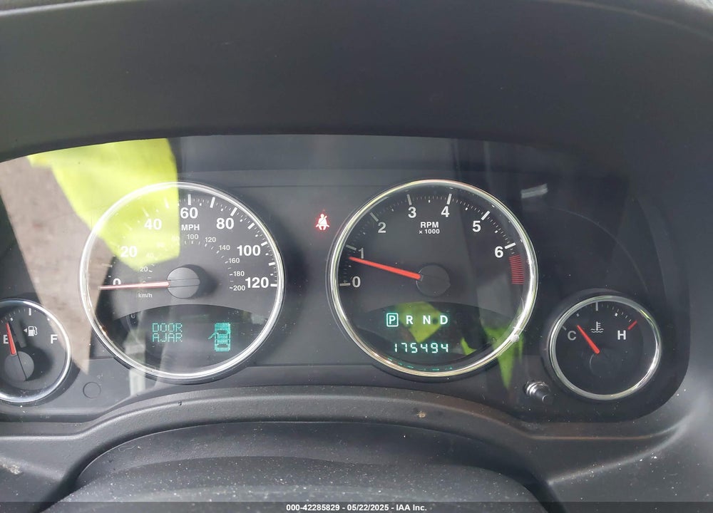 2013 JEEP COMPASS VIN: 1C4NJDCB0DD281352