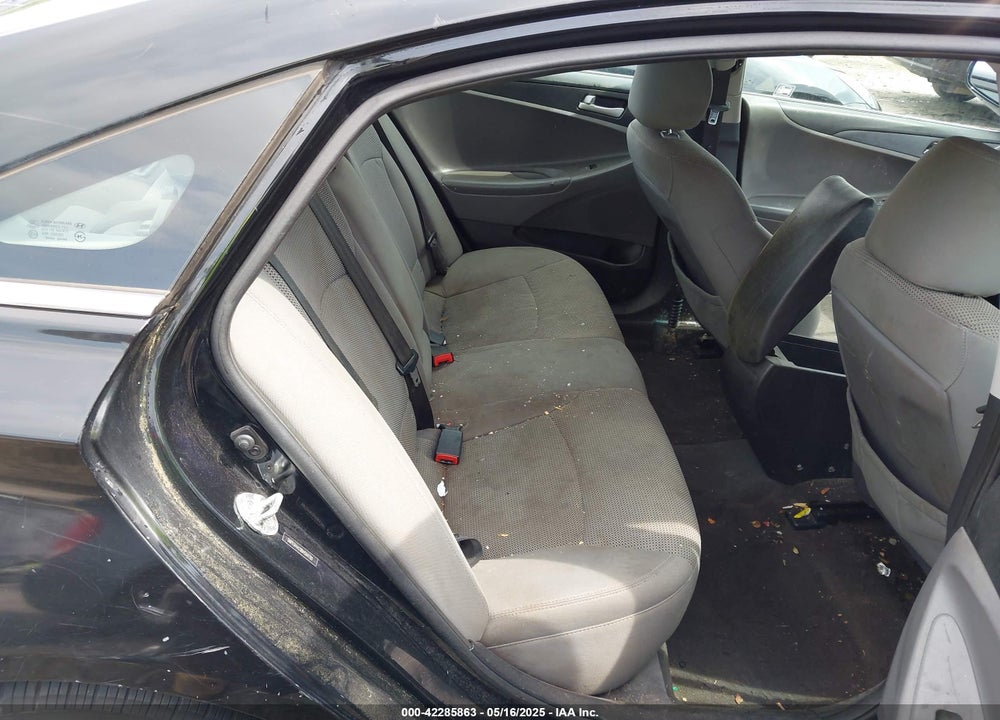 2013 HYUNDAI SONATA VIN: 5NPEB4AC0DH584781