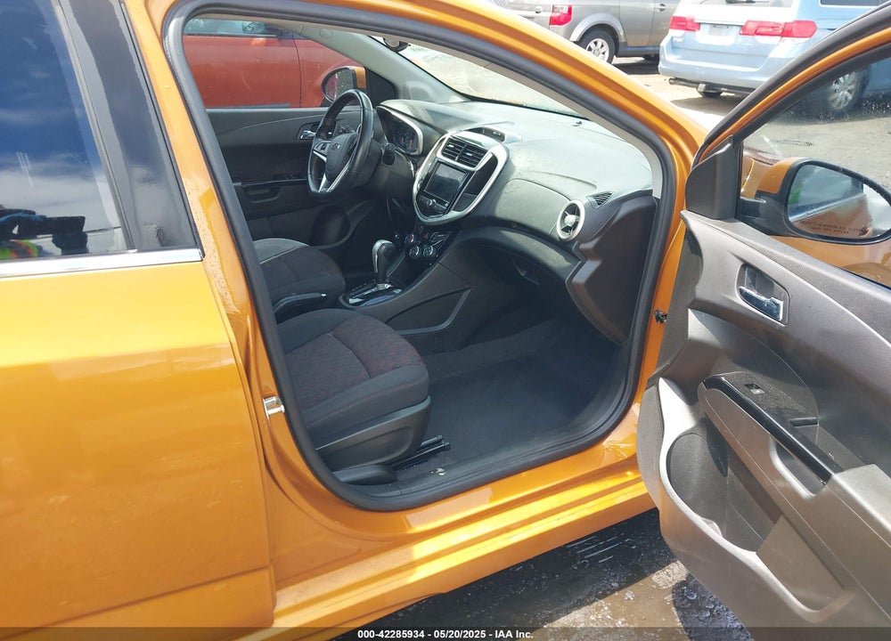 2018 CHEVROLET SONIC VIN: 1G1JD6SH9J4134586