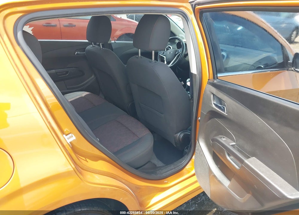 2018 CHEVROLET SONIC VIN: 1G1JD6SH9J4134586