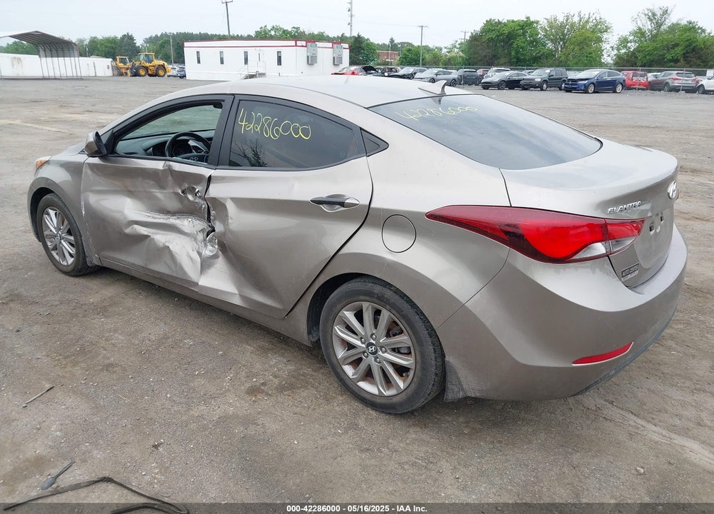 2014 HYUNDAI ELANTRA VIN: 5NPDH4AE8EH529041