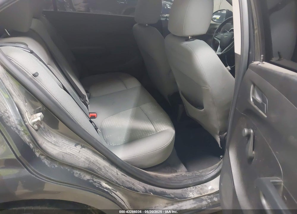 2017 CHEVROLET SONIC VIN: 1G1JB5SG8H4104237