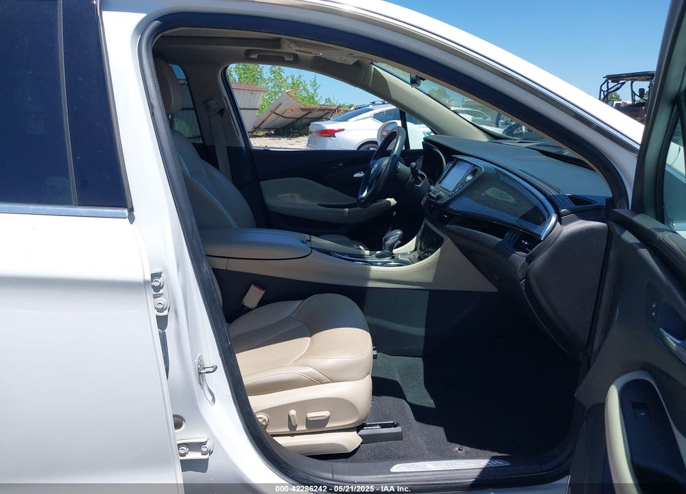 2017 BUICK ENVISION PREMIUM II VIN: LRBFXFSX2HD129430