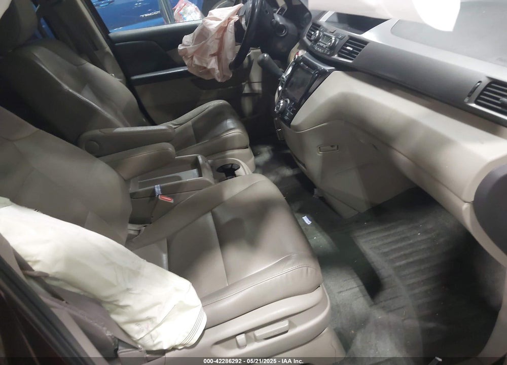 2015 HONDA ODYSSEY EX-L VIN: 5FNRL5H6XFB039371