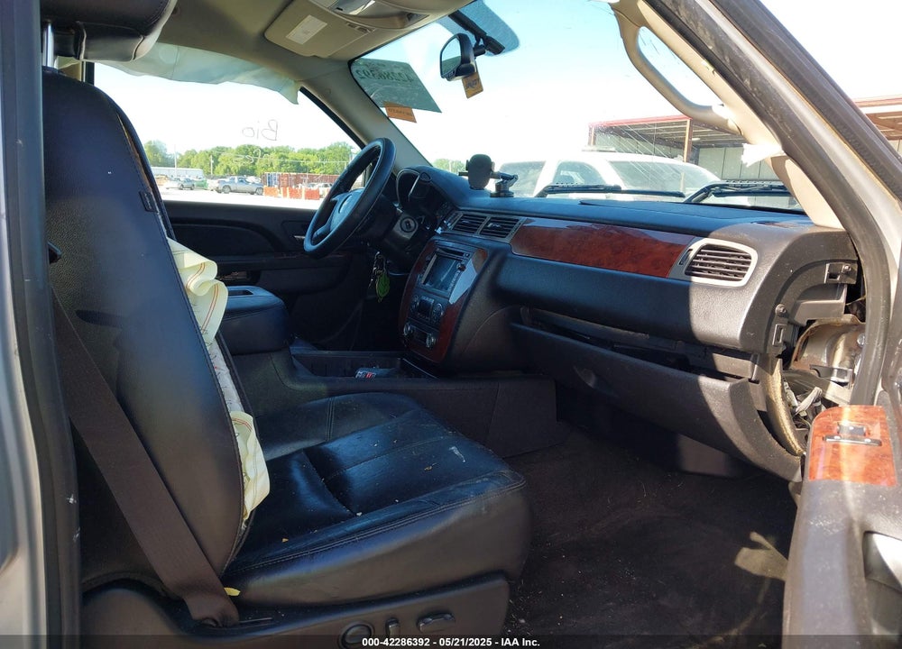 2011 CHEVROLET SILVERADO 1500 LTZ VIN: 3GCPKTE38BG173499