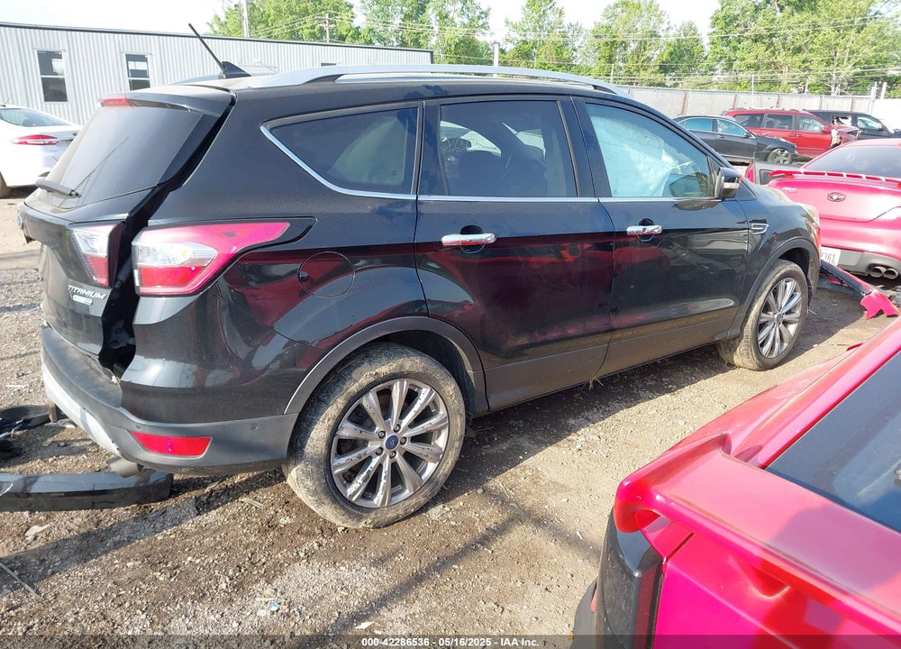 2018 FORD ESCAPE VIN: 1FMCU9J95JUB30803