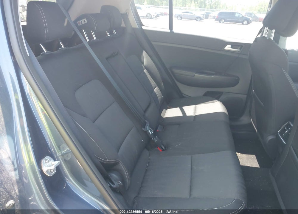 2017 KIA SPORTAGE VIN: KNDPMCAC1H7246006