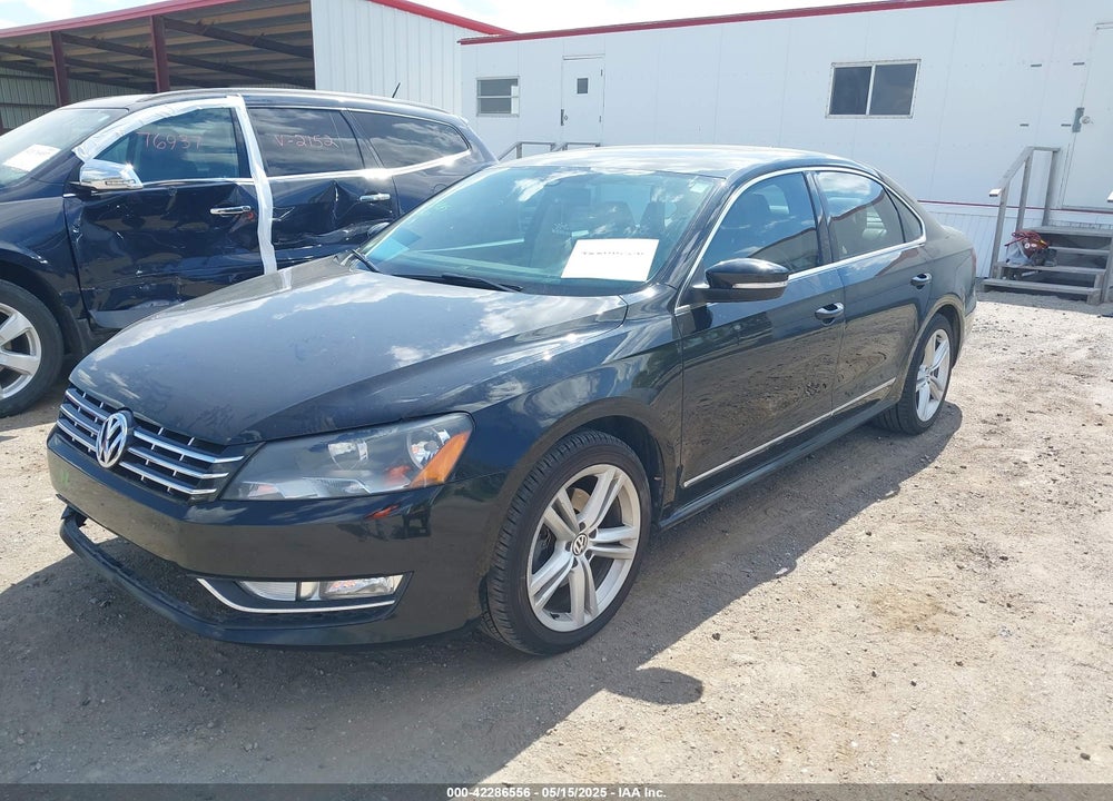 2014 VOLKSWAGEN PASSAT VIN: 1VWCN7A31EC060999