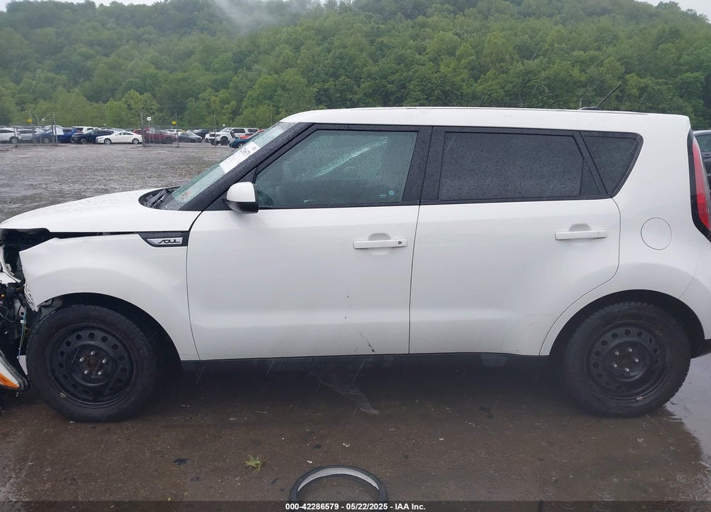 2017 KIA SOUL VIN: KNDJN2A27H7452869