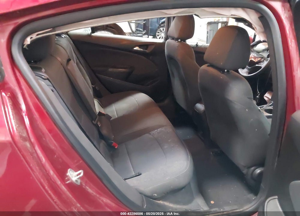 2019 CHEVROLET CRUZE LT VIN: 3G1BE6SM8KS570538
