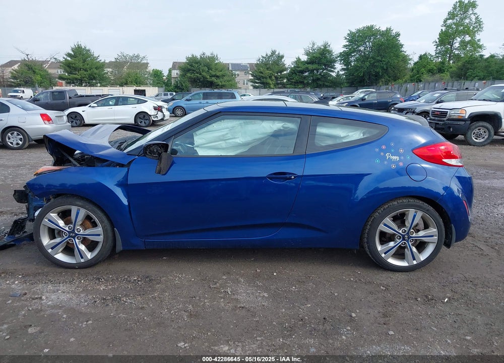 2016 HYUNDAI VELOSTER VIN: KMHTC6AD5GU248445