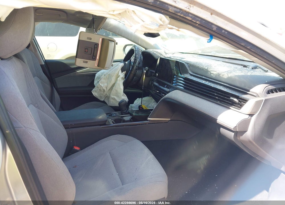2025 TOYOTA CAMRY VIN: 4T1DAACK1SU532740