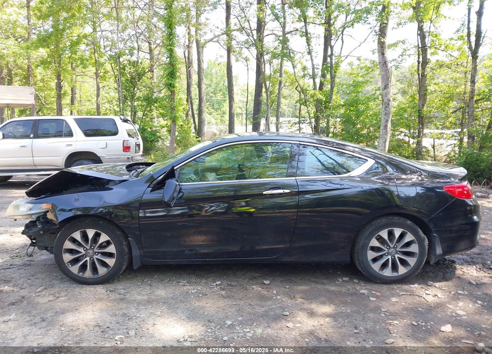 2015 HONDA ACCORD VIN: 1HGCT1B84FA014212