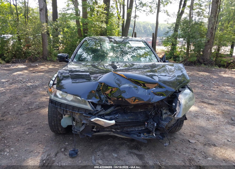 2015 HONDA ACCORD VIN: 1HGCT1B84FA014212