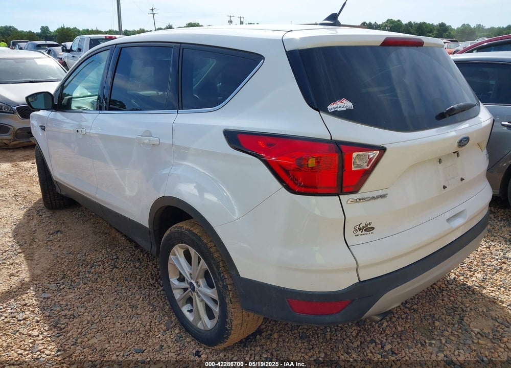 2019 FORD ESCAPE SE VIN: 1FMCU9GDXKUA29656