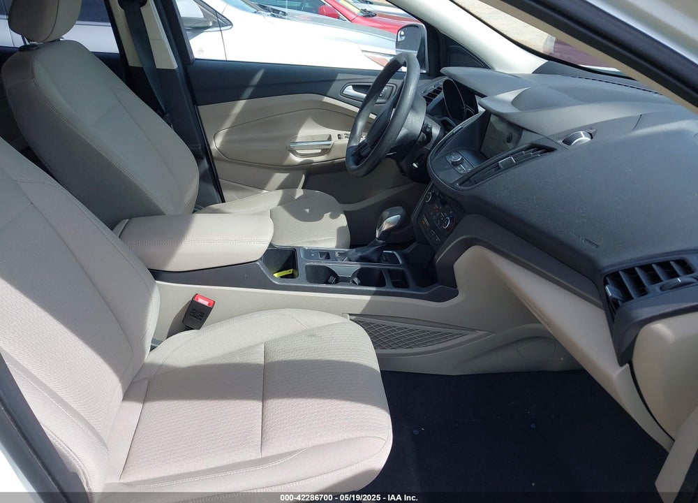 2019 FORD ESCAPE SE VIN: 1FMCU9GDXKUA29656
