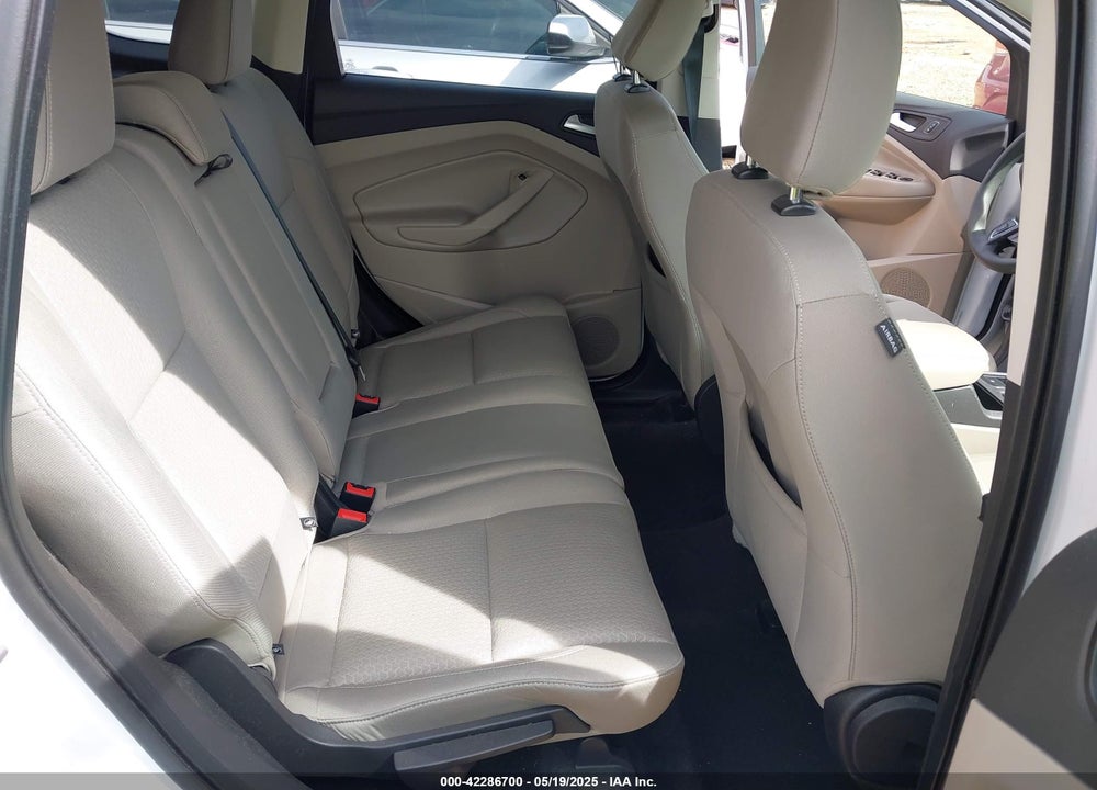 2019 FORD ESCAPE SE VIN: 1FMCU9GDXKUA29656