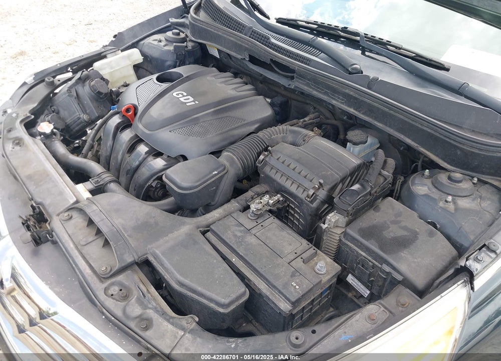 2011 HYUNDAI SONATA VIN: 5NPEB4AC2BH255013