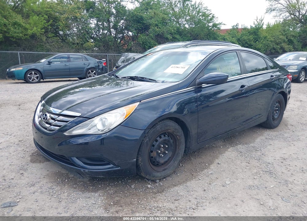 2011 HYUNDAI SONATA VIN: 5NPEB4AC2BH255013