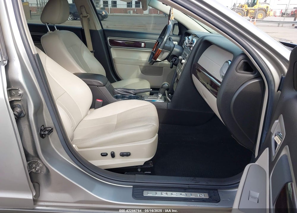 2009 LINCOLN MKZ VIN: 3LNHM26T39R612027