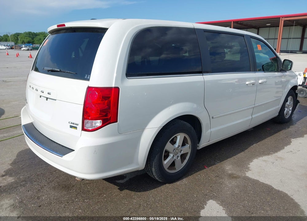 2012 DODGE GRAND CARAVAN VIN: 2C4RDGDG2CR151637